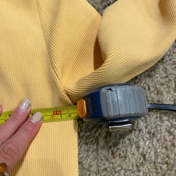 & OTHER STORIES Women’s Trumpet Sleeve Cardigan Ribbed Cropped Yellow Size XS - Picture 6 of 8